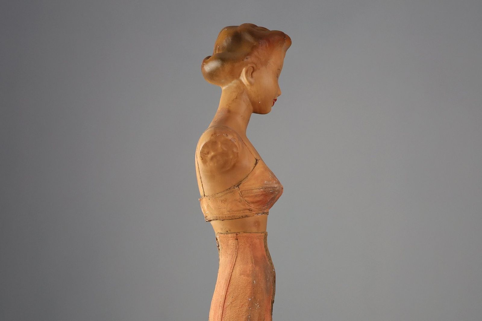 1931.0 Large Art Deco Display Sculpture By Novita For Dior, France, 1920s photo