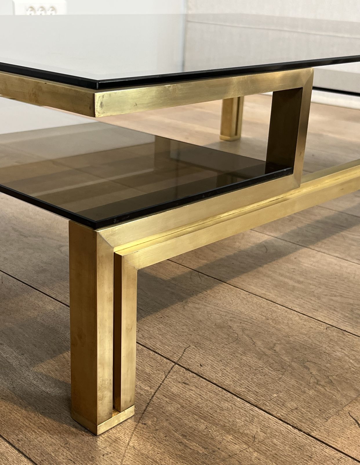 Modernist Coffee Table In Brass And Smoked Glass Tops By Guy Lefèvre For Maison Jansen photo vintage