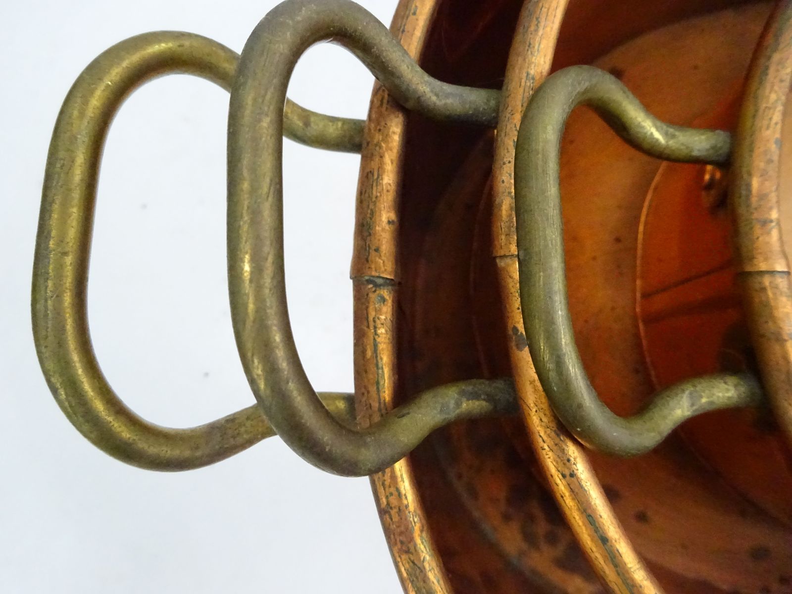photo vintage Set Of 3 Copper And Brass Trough Planters