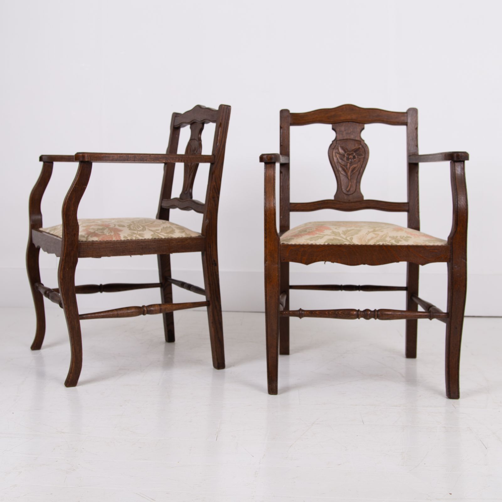Vintage Pair Of Attractive Oak Occasional Armchairs C1930