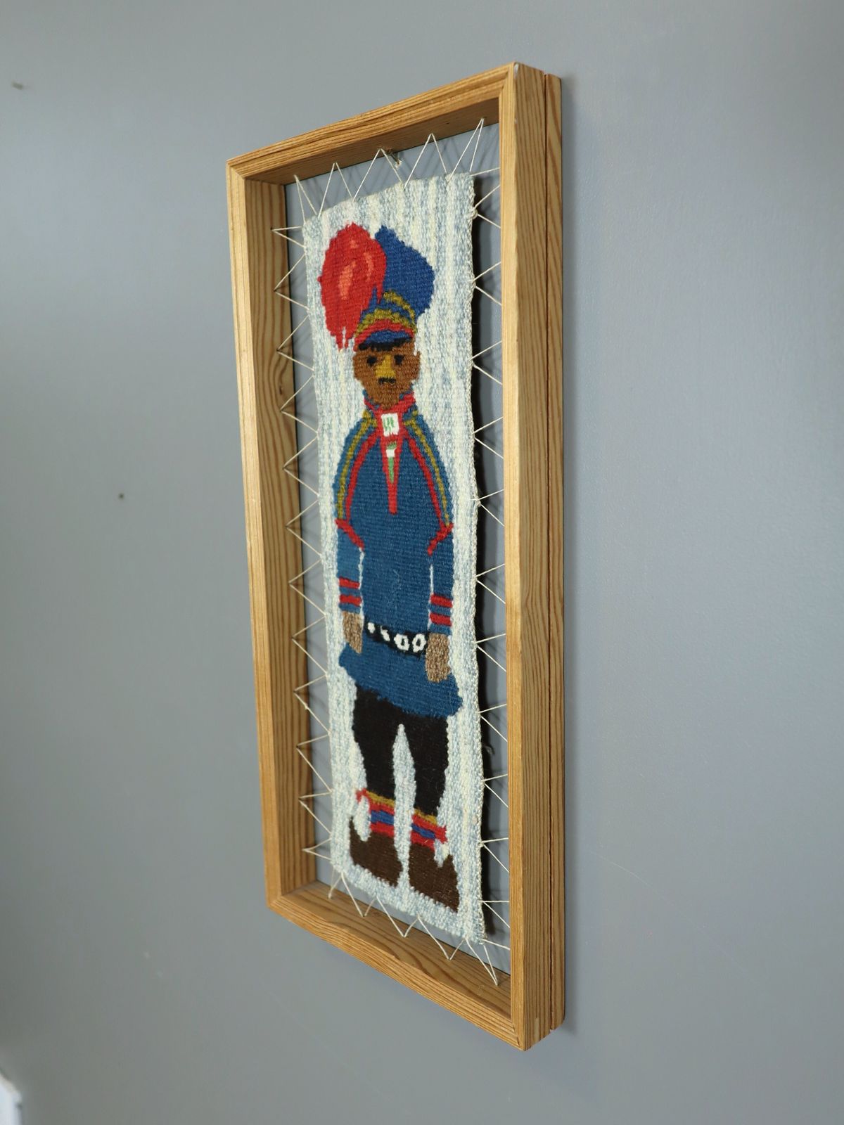The Guard Oil Painting, 1970s, Vintage photo vinterior