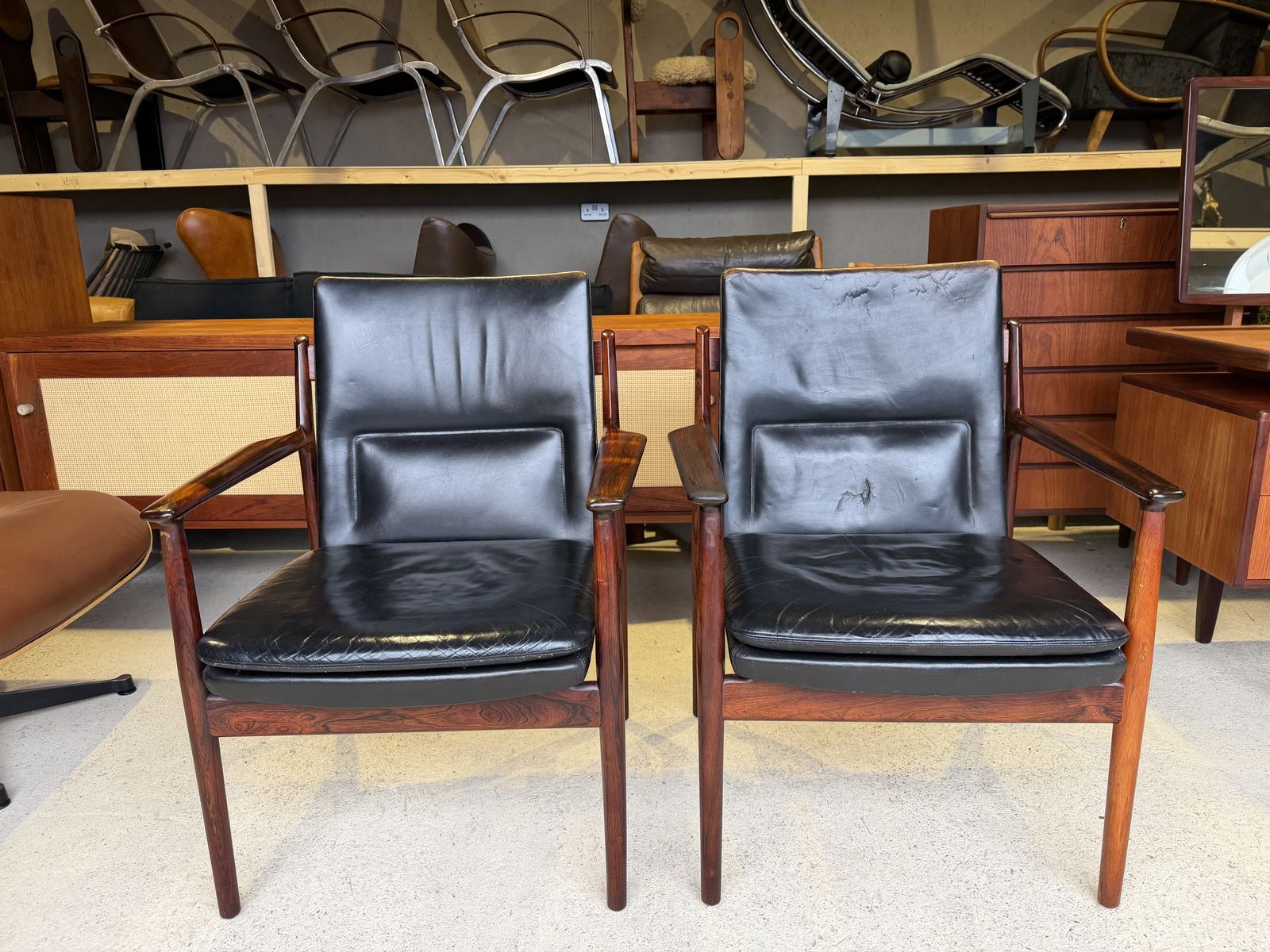 Pair Of Danish Rosewood Armchairs Model 341 By Arne Vodder For Sibast Mobler photo for sale