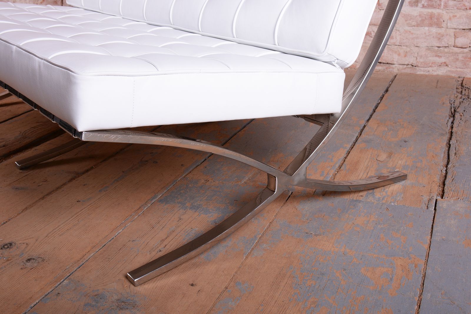 Restored Bauhaus Sofa Barcelona, By L.M. Van Der Rohe For Knoll Inc., USA, 1960s photo vinterior