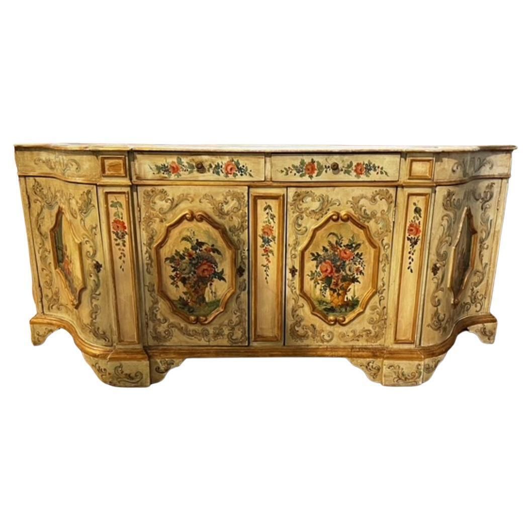 Credenza Scantonata A 4 Ante Con Decori Floreali, Italia