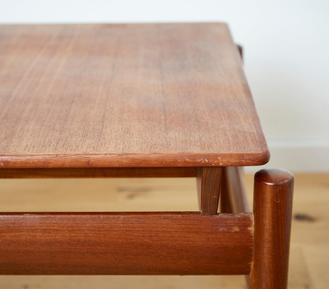 Saga Coffee Table By Karl Sørlie For Sørlie & Sonner, 1960s photo Furniture
