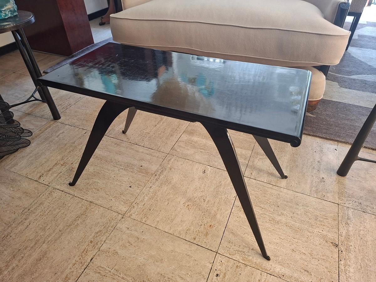 5114.0 Alfred Porteneuve Coffe Table, Ducharne Model After Rulhmann photo