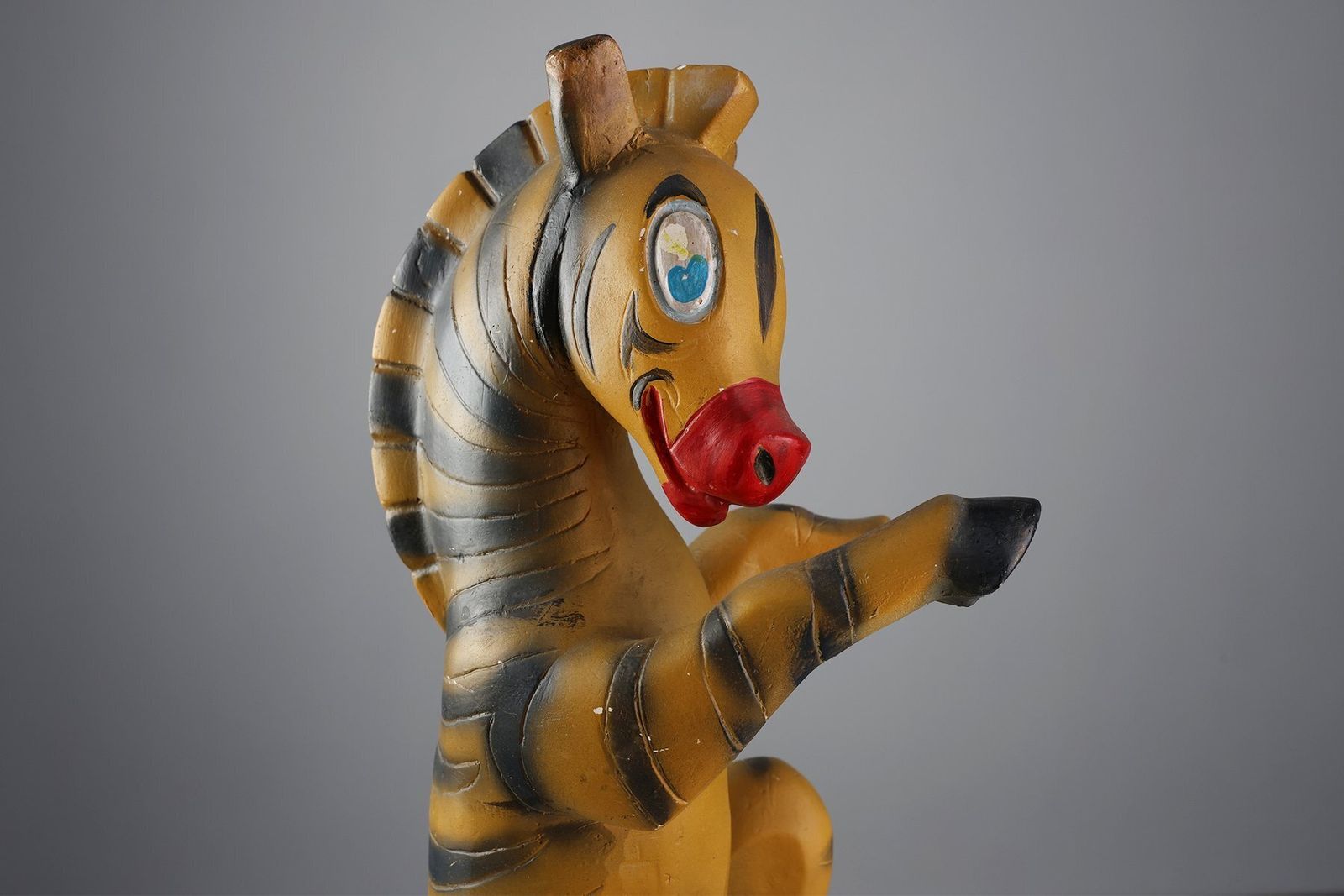 photo furniture Large Art Deco Cinzano Sculpture By Novita, France, 1920s 1940s
