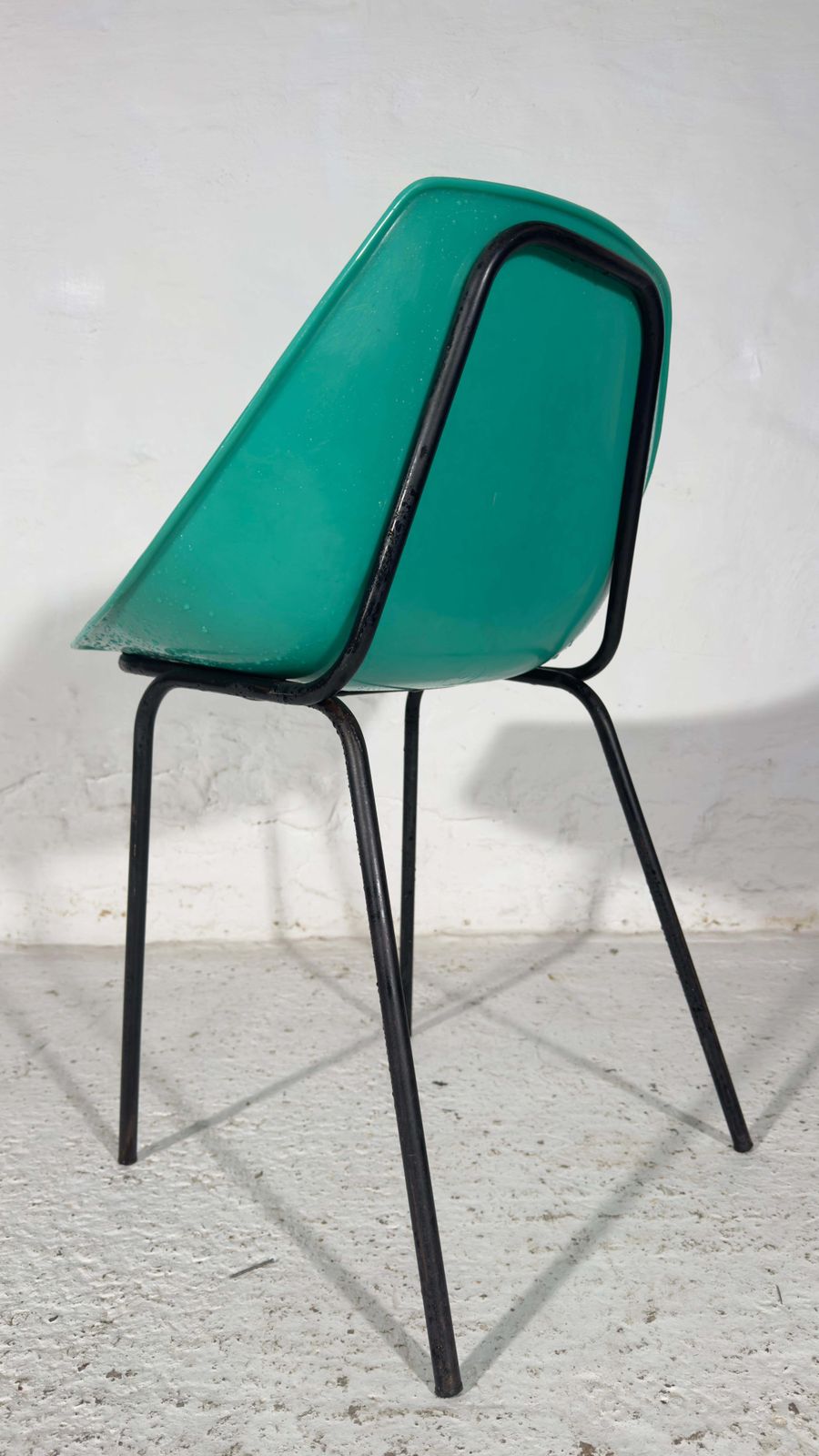 Pierre Guariche Chair Model "Coquillage" By Meurop Iconische Mid Century Design photo Furniture