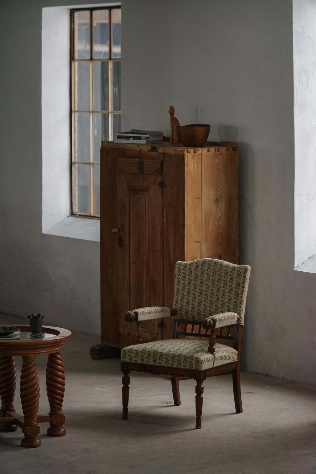 Danish Modern Armchair In Turned Wood With Floral Upholstery, Early 20th Century photo furniture