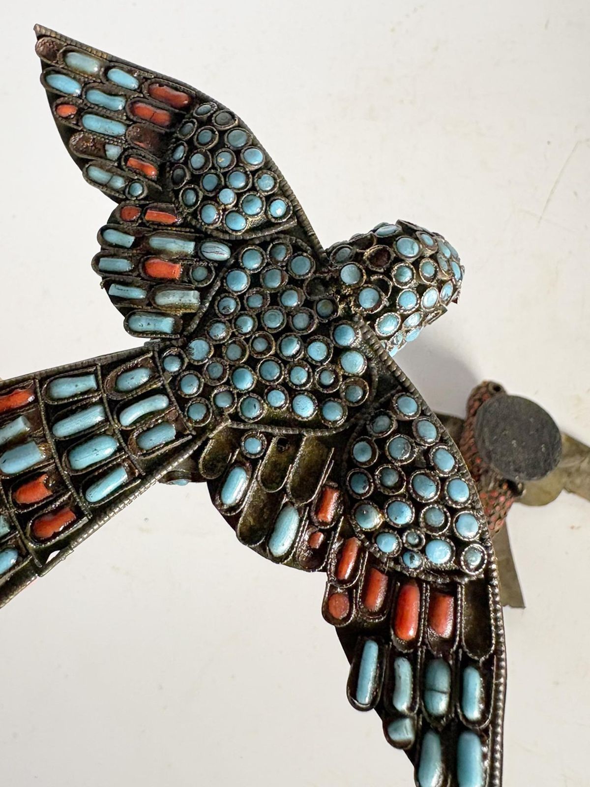 photo furniture Pair Of Brass Small Decorative Brass Birds Figurines, France, 1950