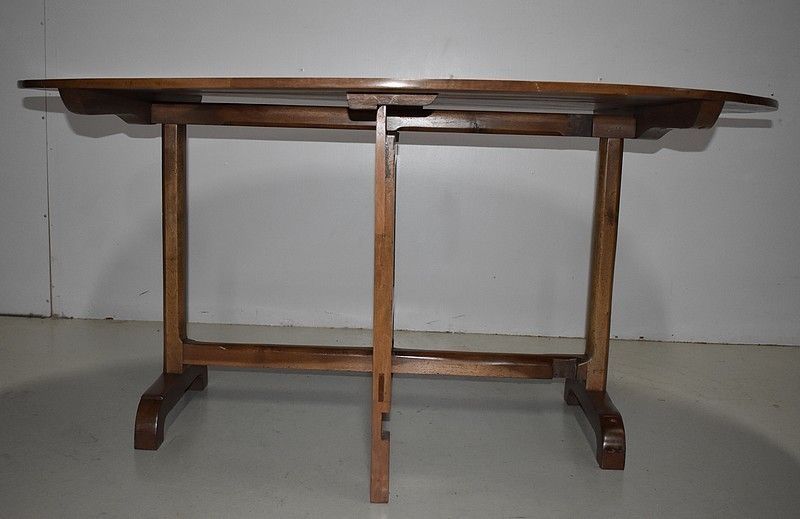 Table Vigneronne Oval Walnut 19th photo vinterior