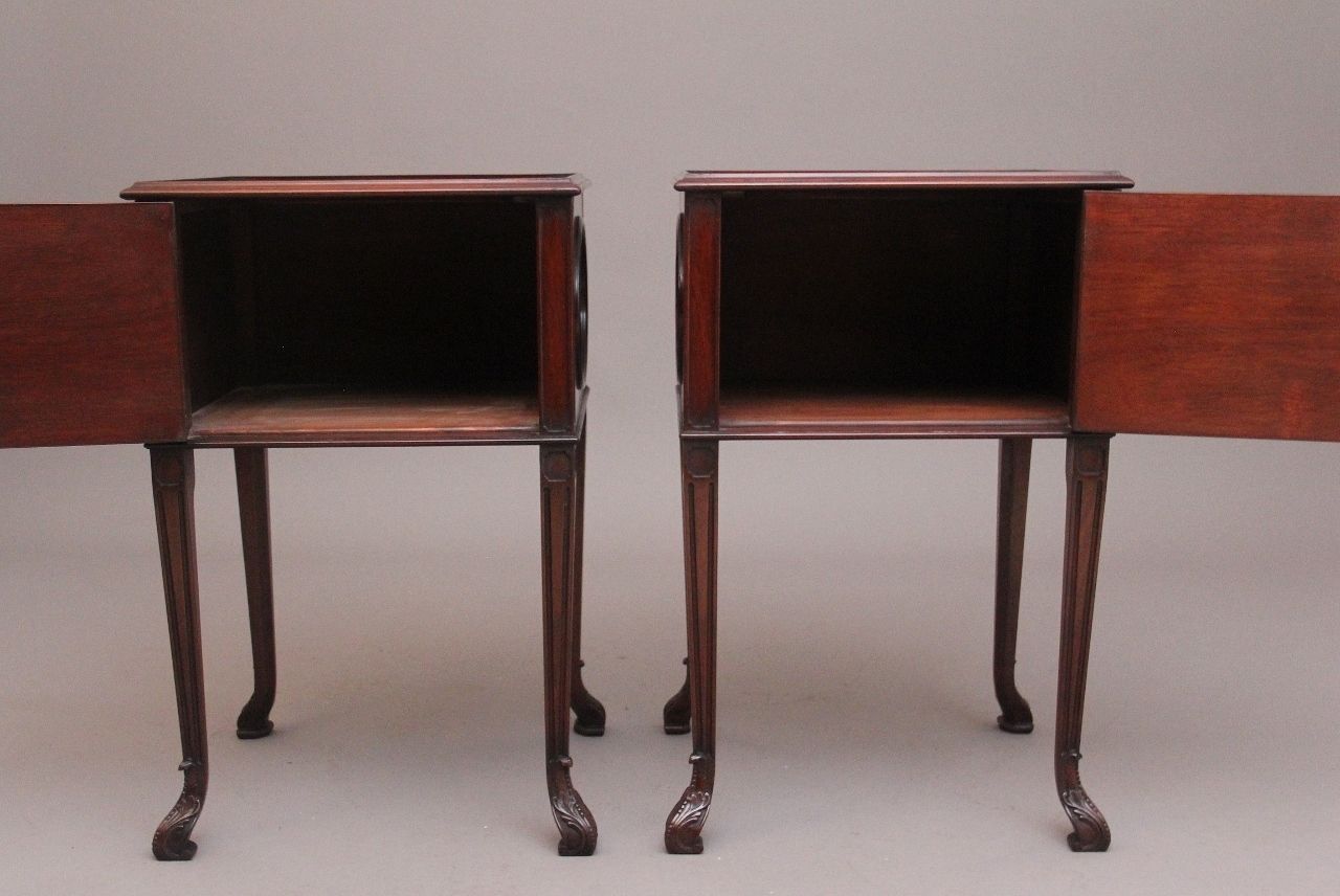 Pair Mid 20th Century Flame Mahogany Bedside Cabinets photo for sale