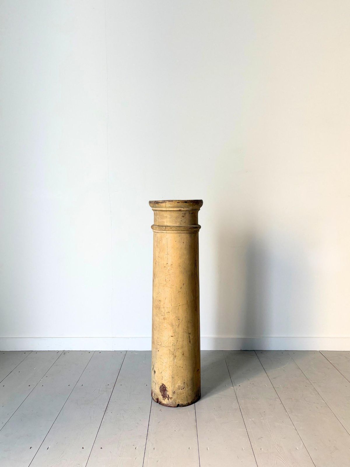 photo furniture Antique Wooden Column Plinth 19th Century