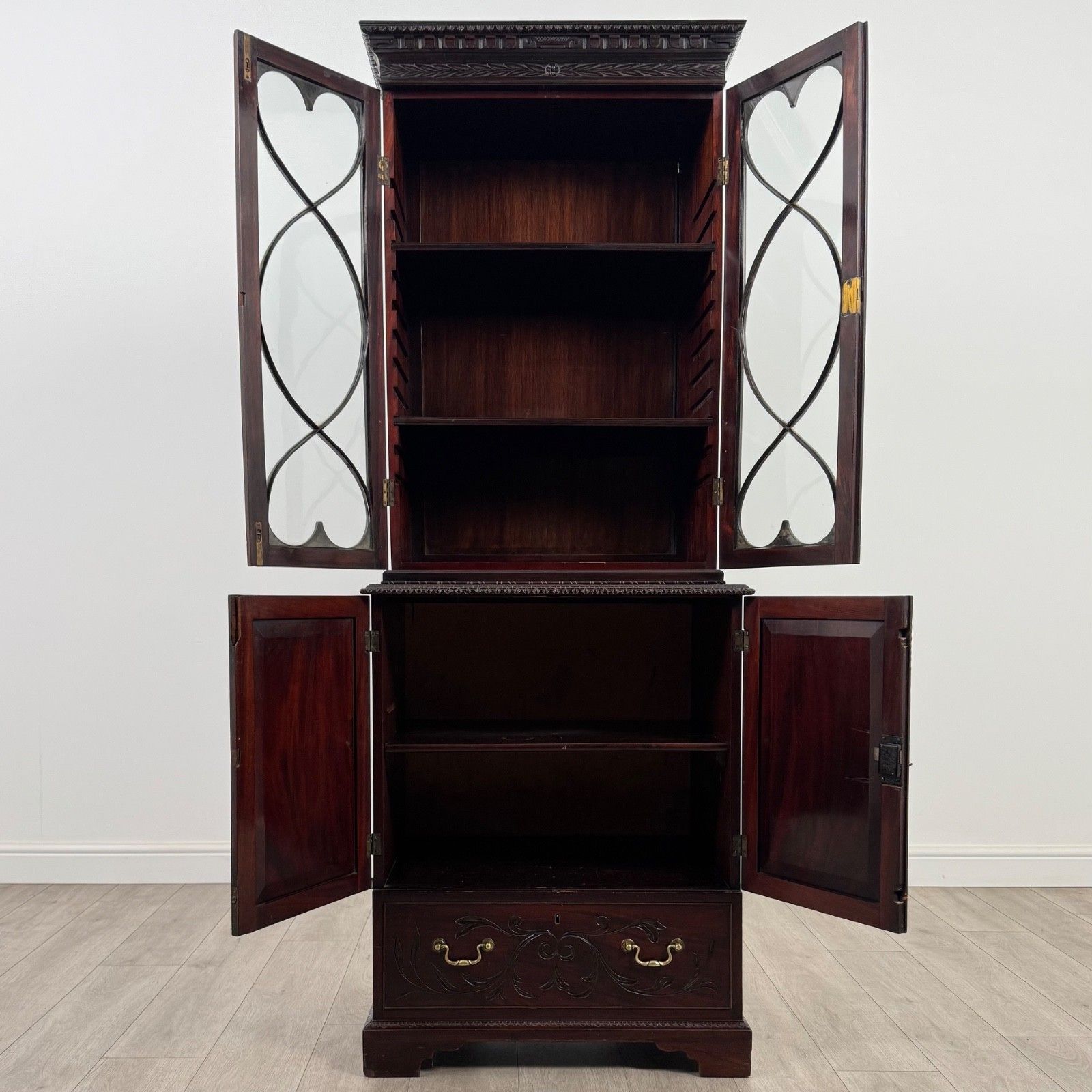 Antique 19th Century Good Quality Cabinet In Mahogany photo for sale
