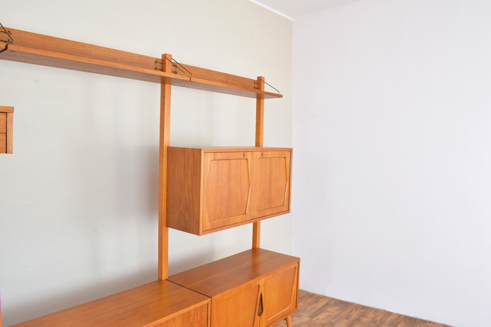 photo furniture Mid Century Teak Wall Unit By Kjell Riise For Rival Brodrene Jatogs, 1960s, Set Of 3
