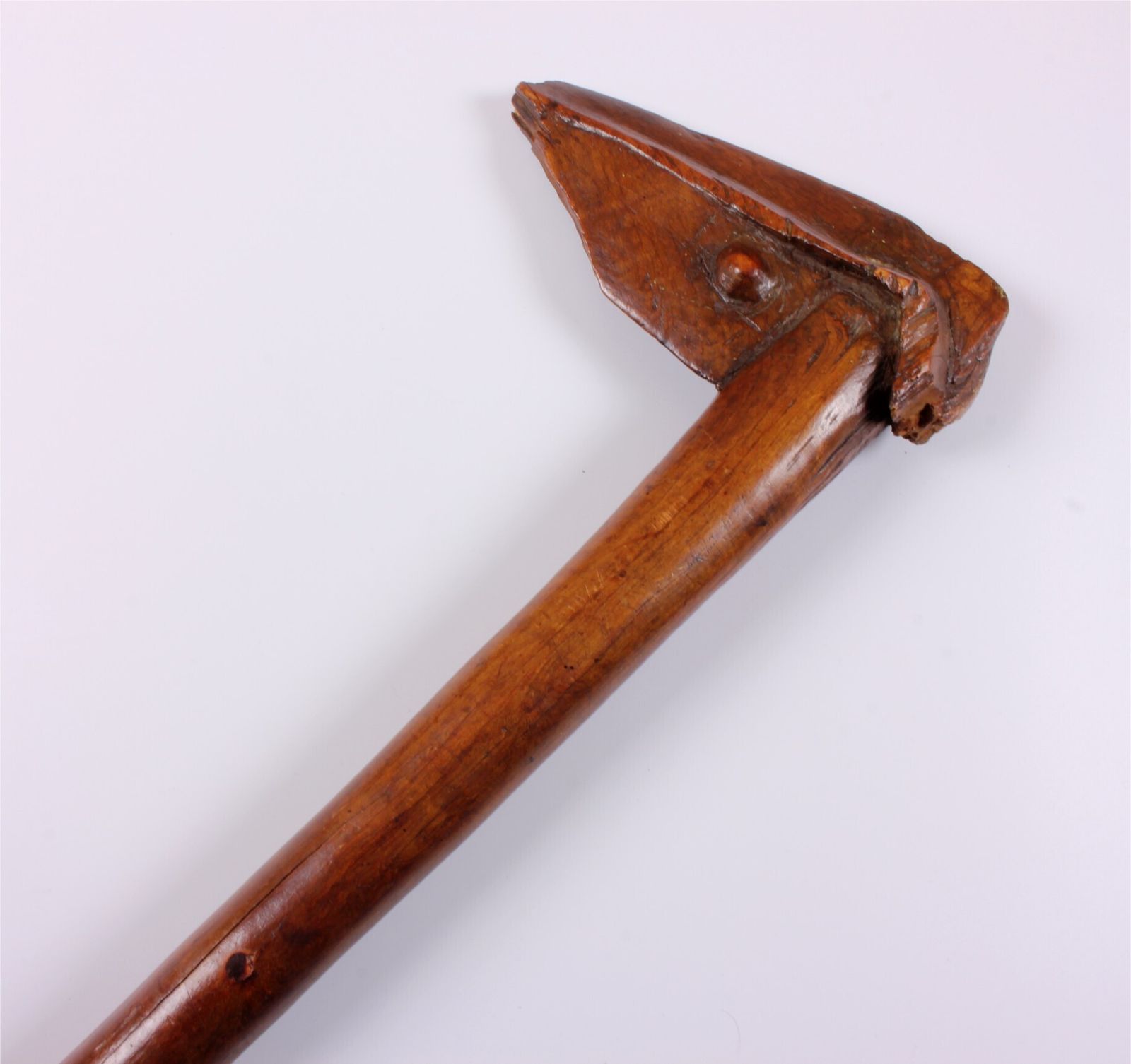 Antique Bird Head Kanak War Club. New Caledonian Wood Go Porowa Ra Maru. photo vinterior