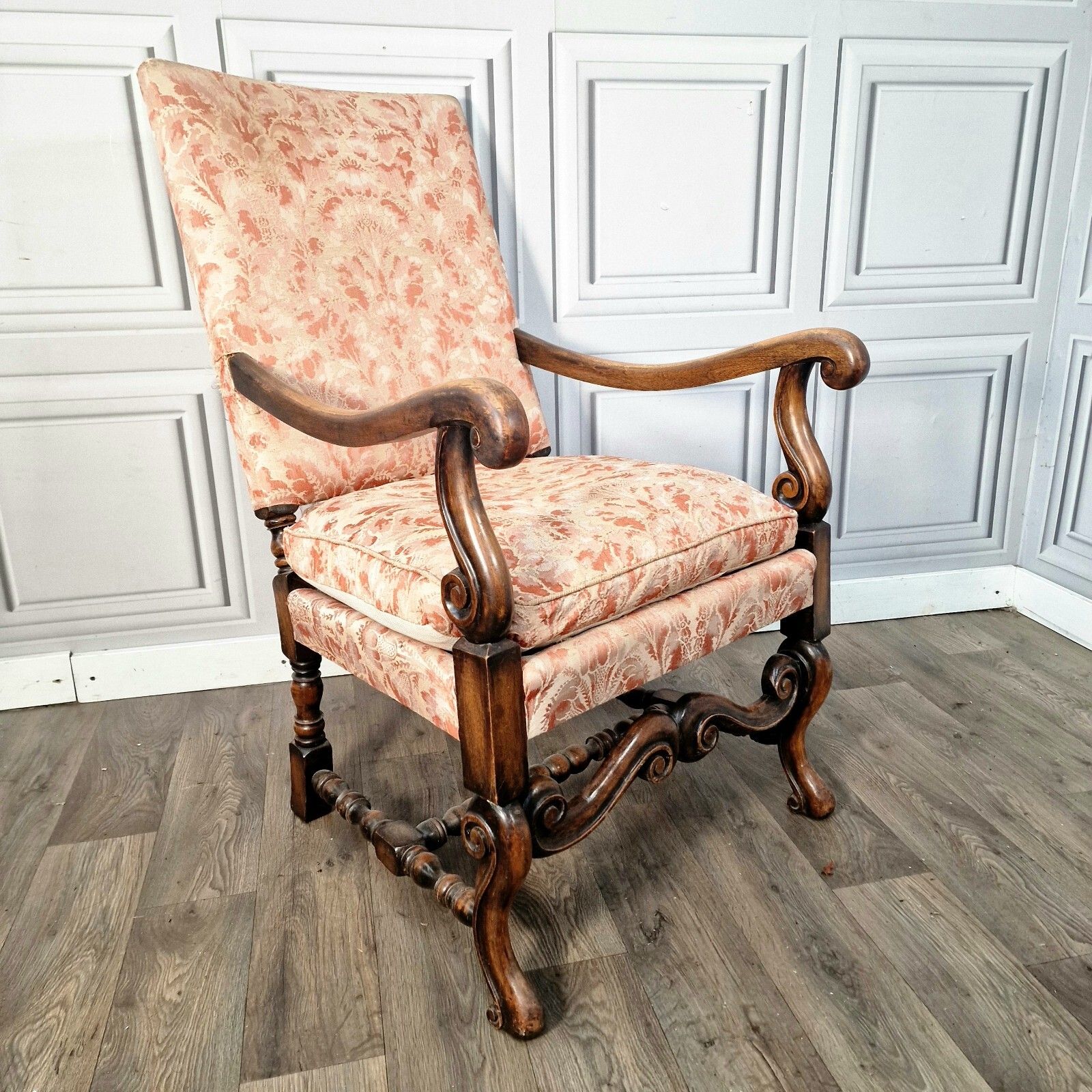 Antique Carved Chair Decorative Victorian Throne Upholstered High Back Armchair photo furniture