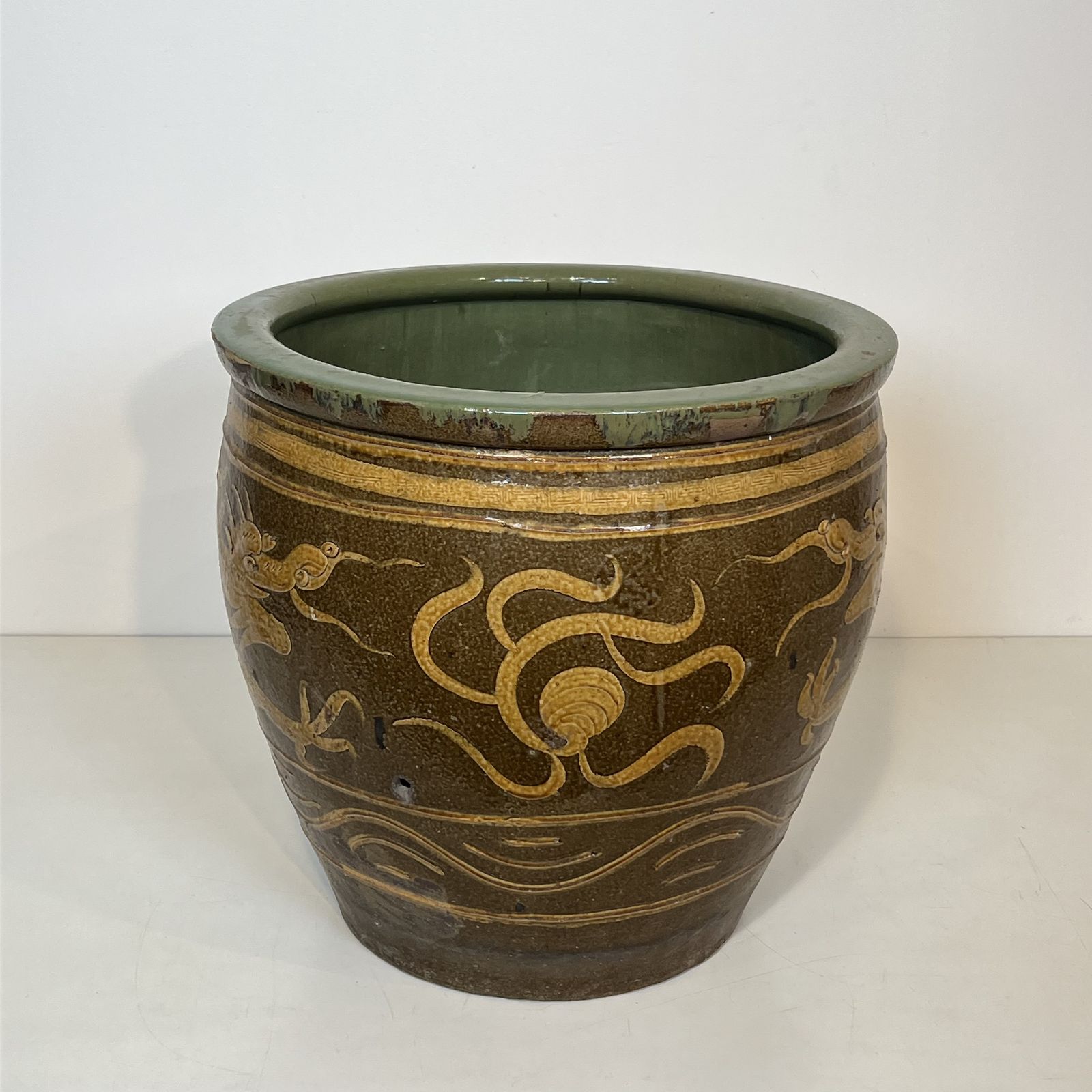 Large Chinese Glazed Terracotta Planter Decorated With Dragons photo for sale