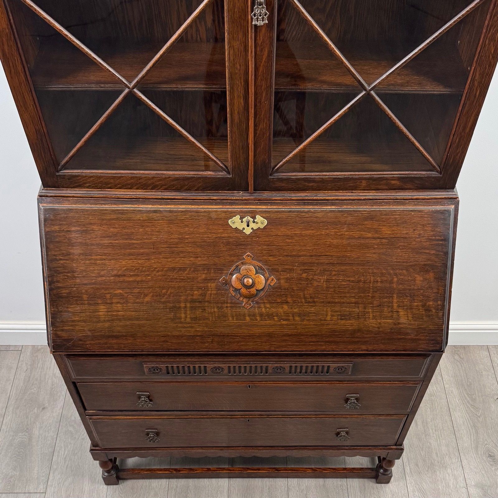 Furniture Antique 20th Century Good Quality Bureau Bookcase In Oak photo