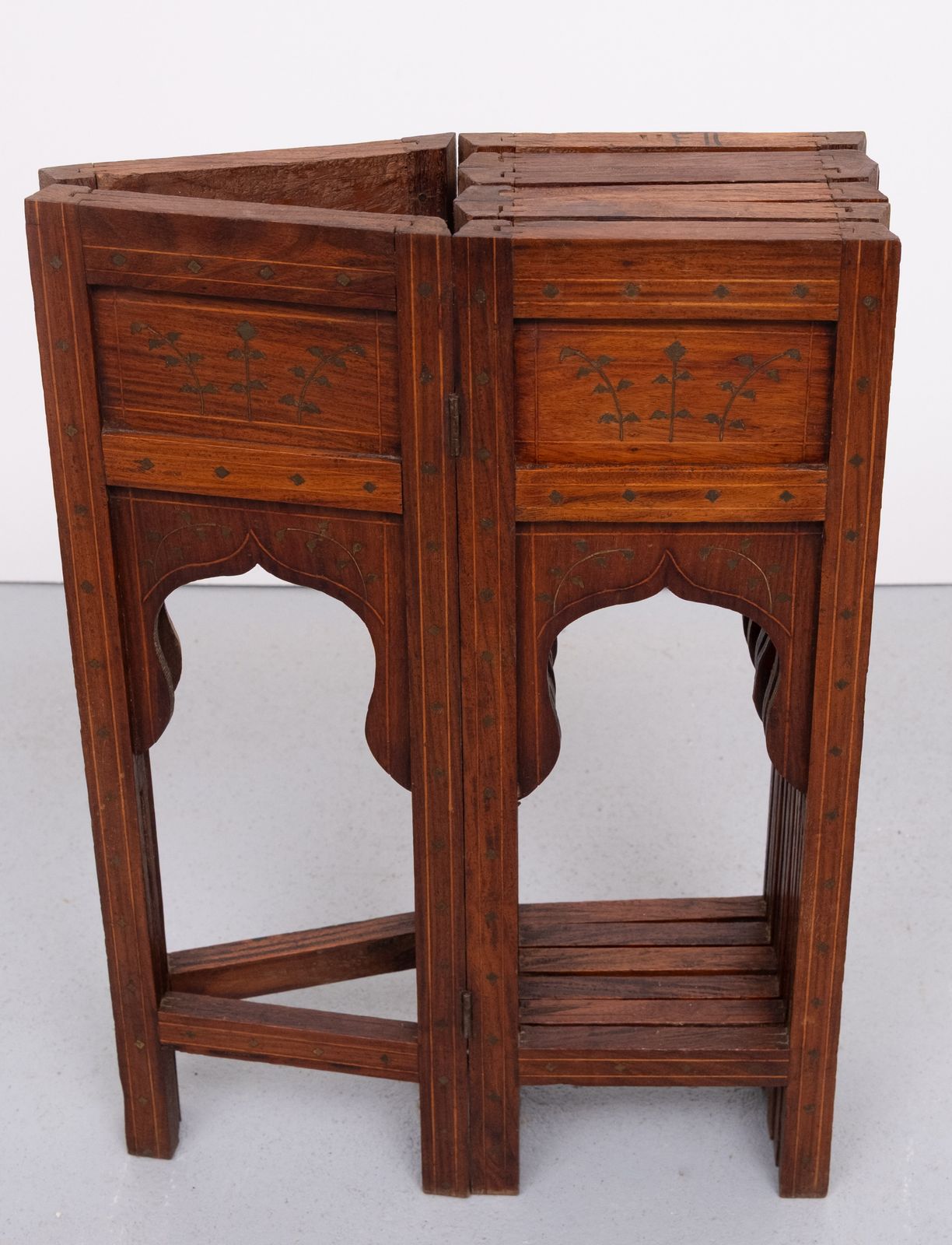 Fabulous Hoshiarpur Anglo Indian Brass Inlaid Hardwood Occasional Coffee Table photo vintage