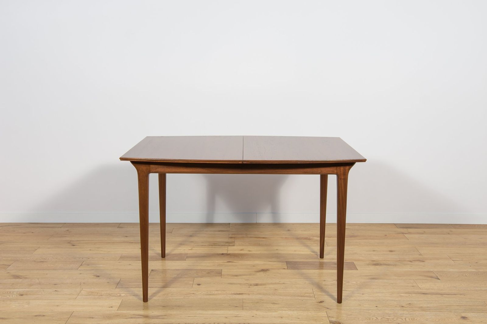 Mid Century Teak Extendable Dining Table From McIntosh, United Kingdom, 1960s photo vinterior