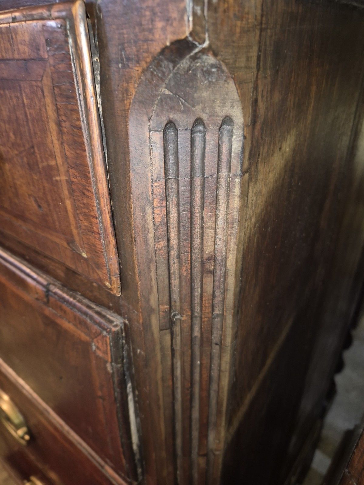 photo vinterior A Great George II Crossbanded Figured Walnut Chest Of Drawers On Bracket Feet