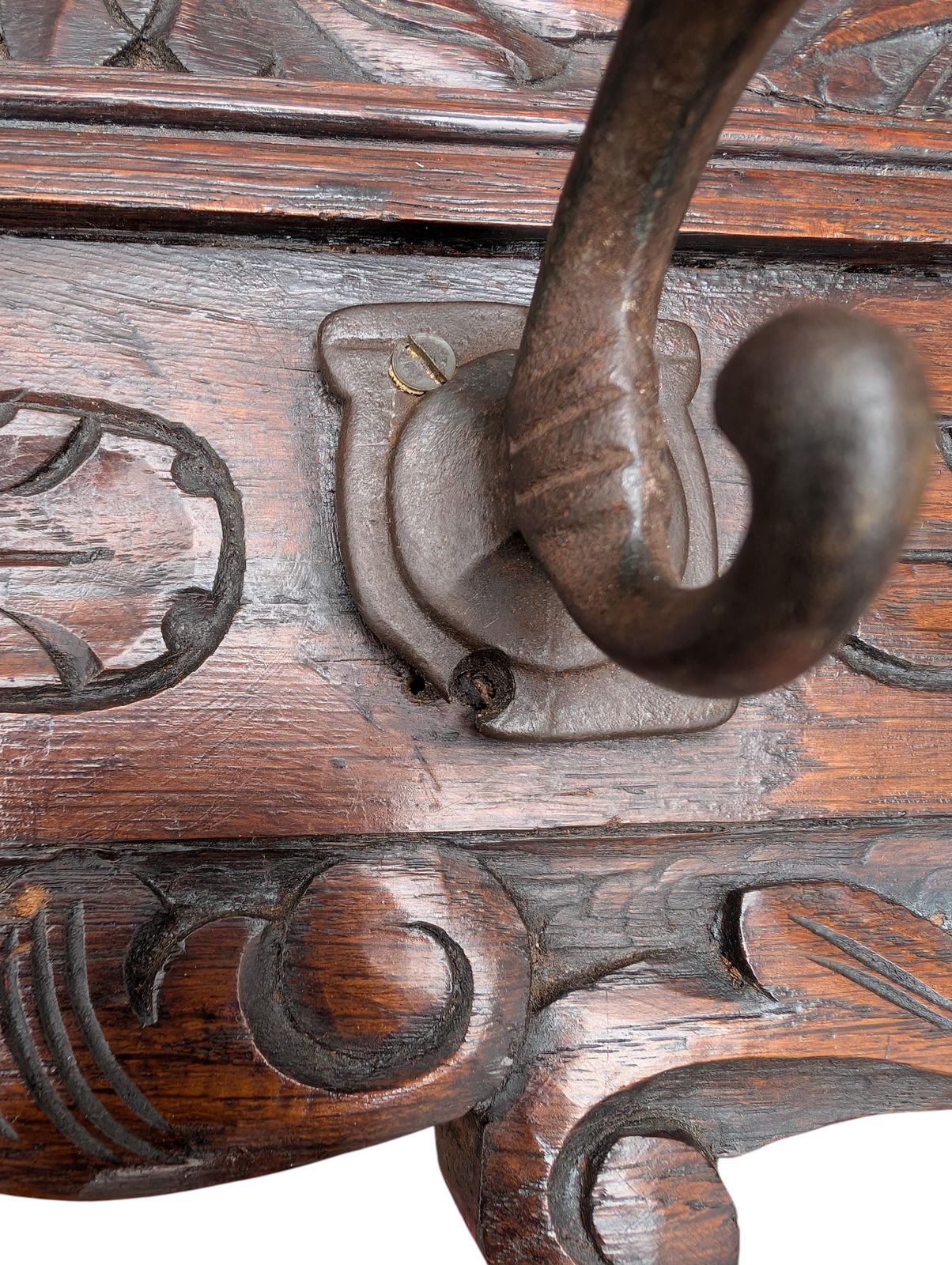 photo buy Antique 19th Century Renaissance Revival Carved Oak Wall Coat Rack