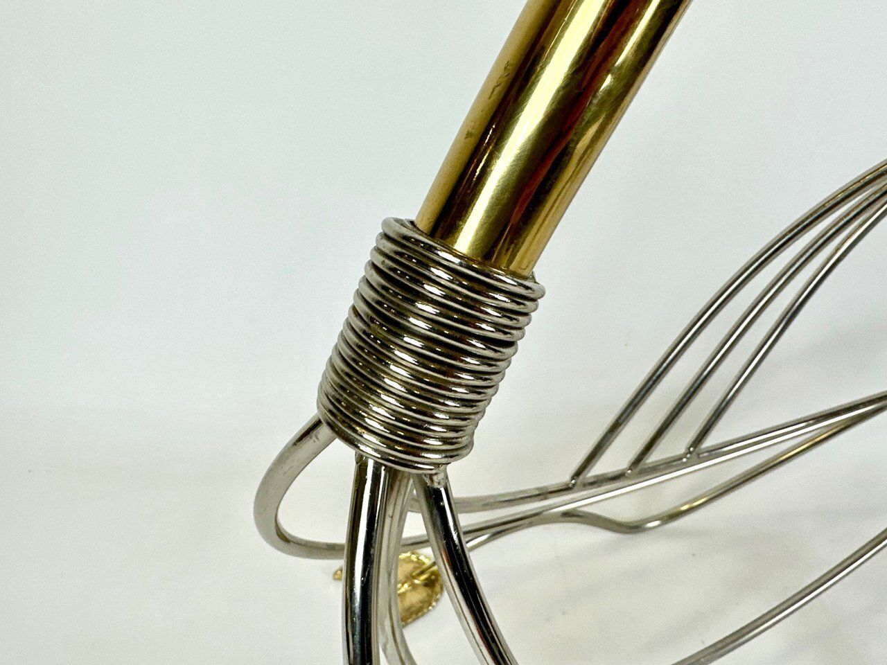 414.0 Regency Swan Chrome And Brass Magazine Rack, 1970s photo