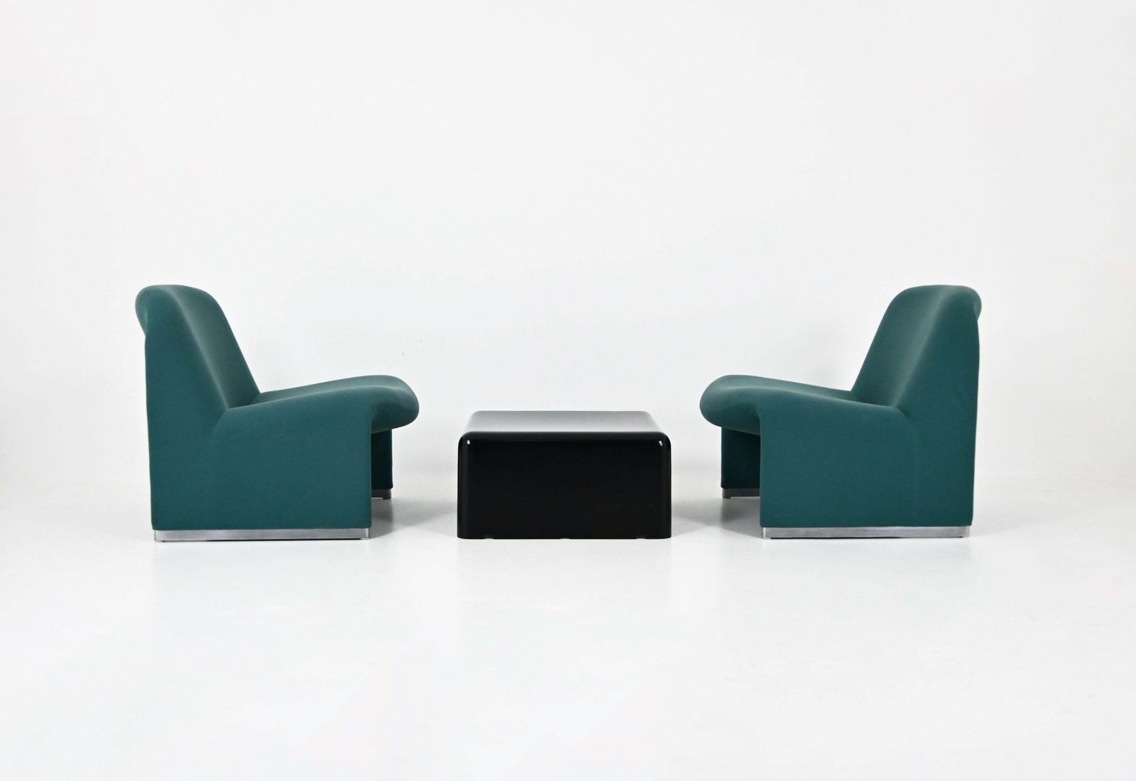 Alky Chairs + Table By Giancarlo Piretti For Anonima Castelli, 1970s, Set Of 3 photo 2756.0