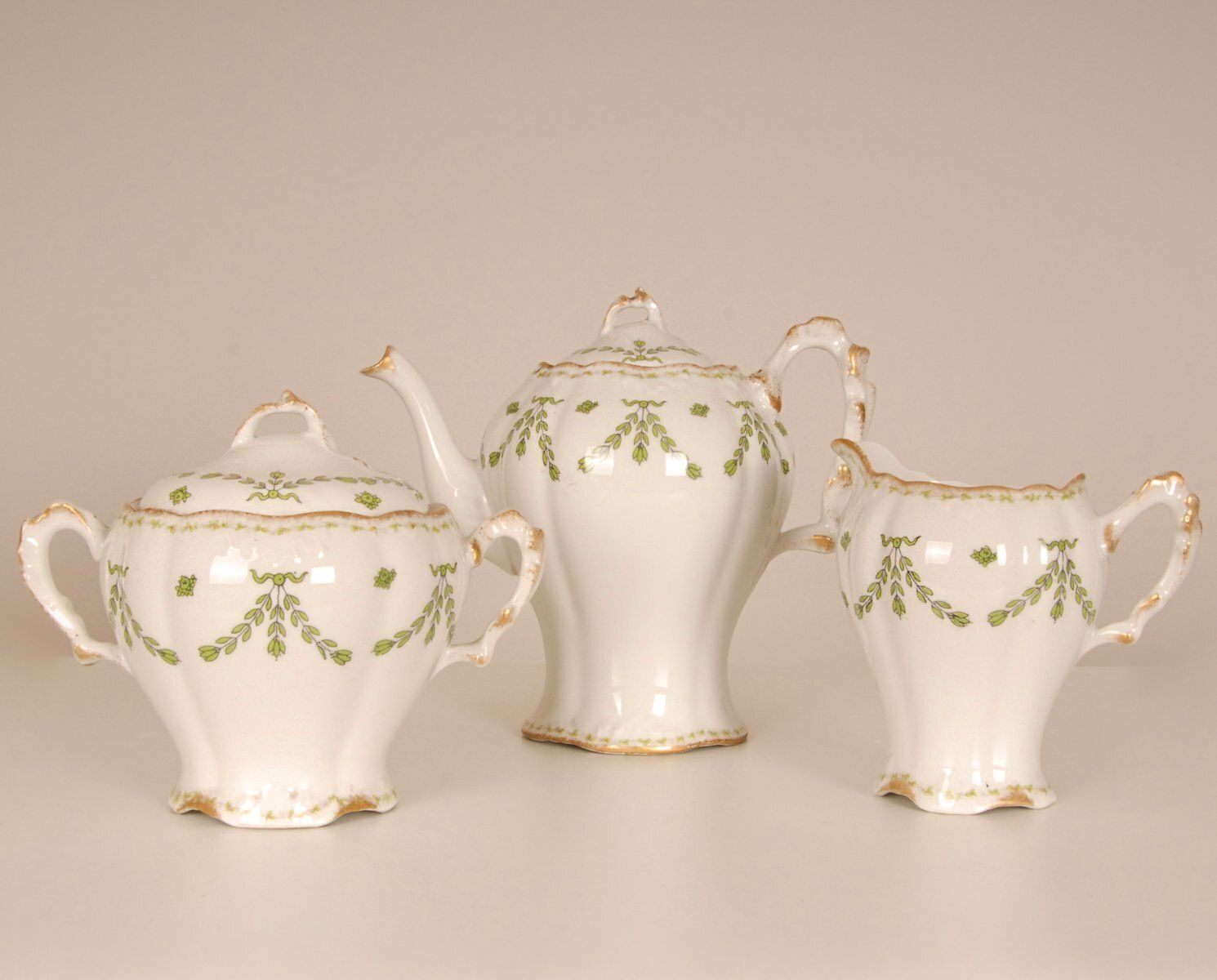 Art Nouveau French Limoges Porcelain Tea Set From A. Lanternier, 1890s, Set Of 15 photo for sale