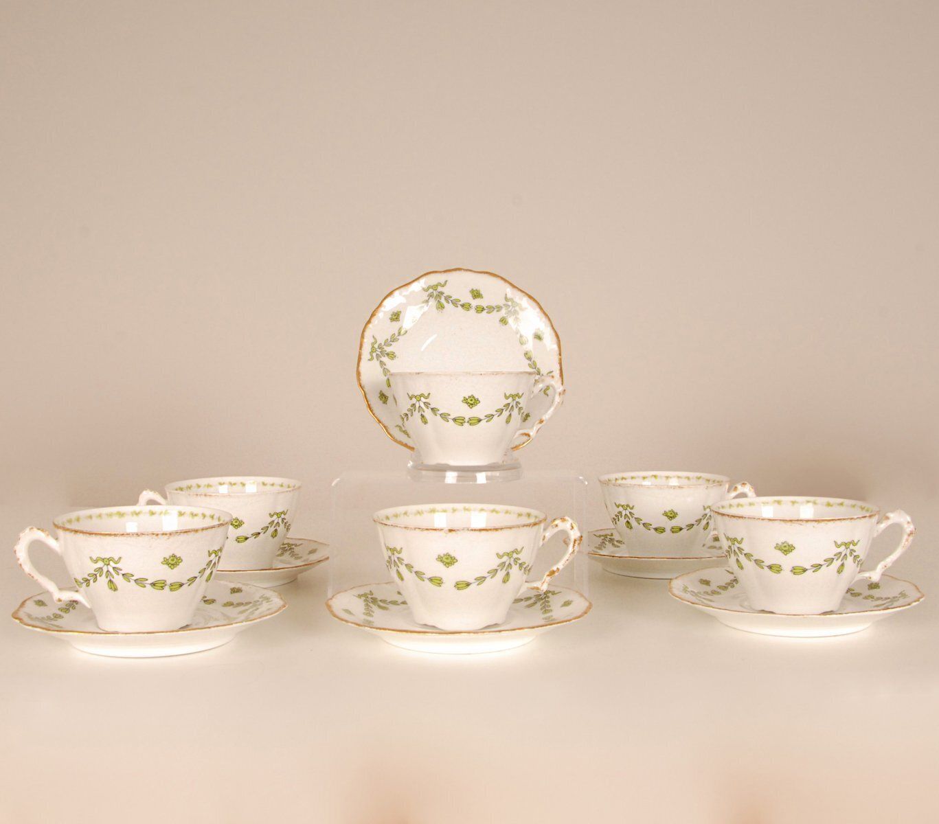 photo furniture Art Nouveau French Limoges Porcelain Tea Set From A. Lanternier, 1890s, Set Of 15