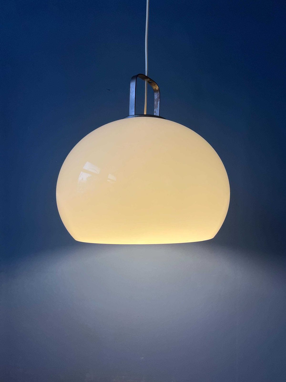 Vintage Paddenstoellamp In De Stijl Van Guzzini Lucerna. photo Verlichting