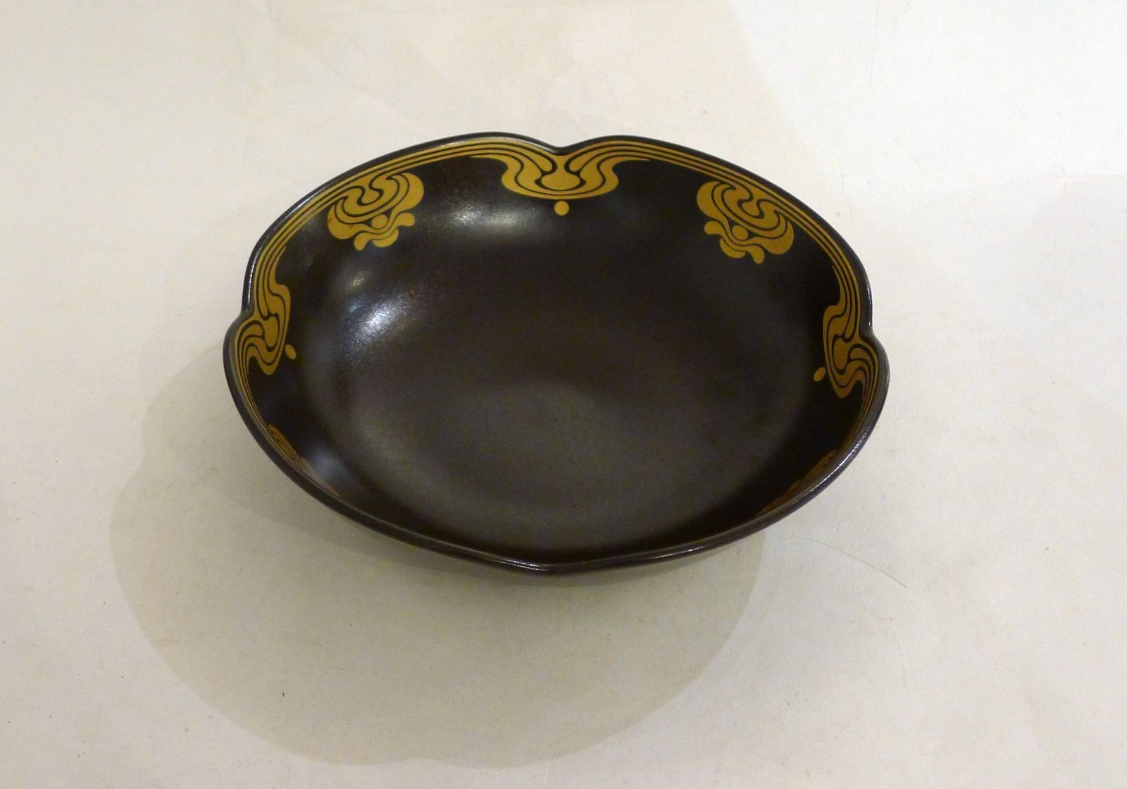 Small Deep Plate Or Bodil Serving Plate By Björn Wiinblad For Rosenthal Studio Linie, 1970