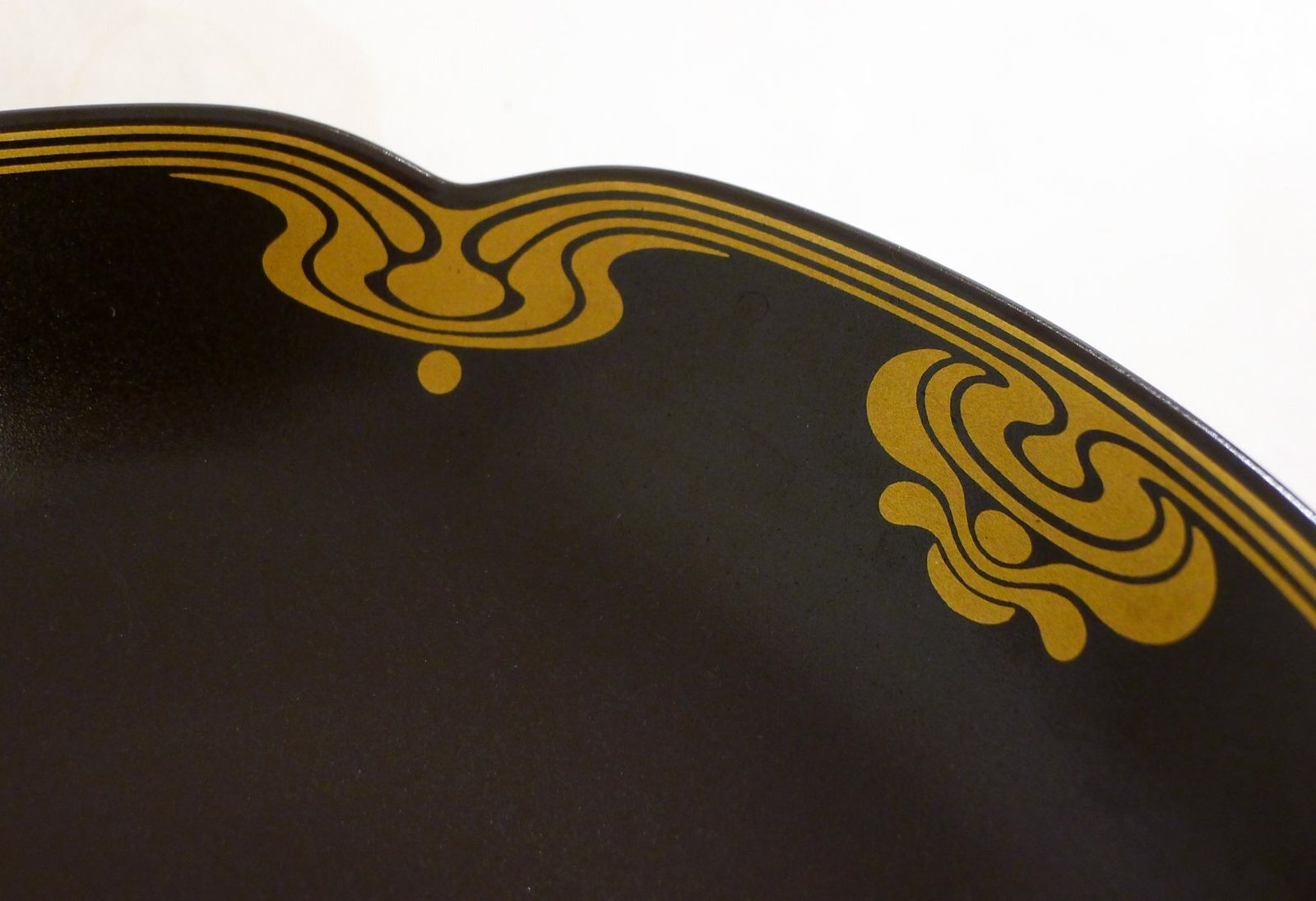 Small Deep Plate Or Bodil Serving Plate By Björn Wiinblad For Rosenthal Studio Linie, 1970 photo vintage
