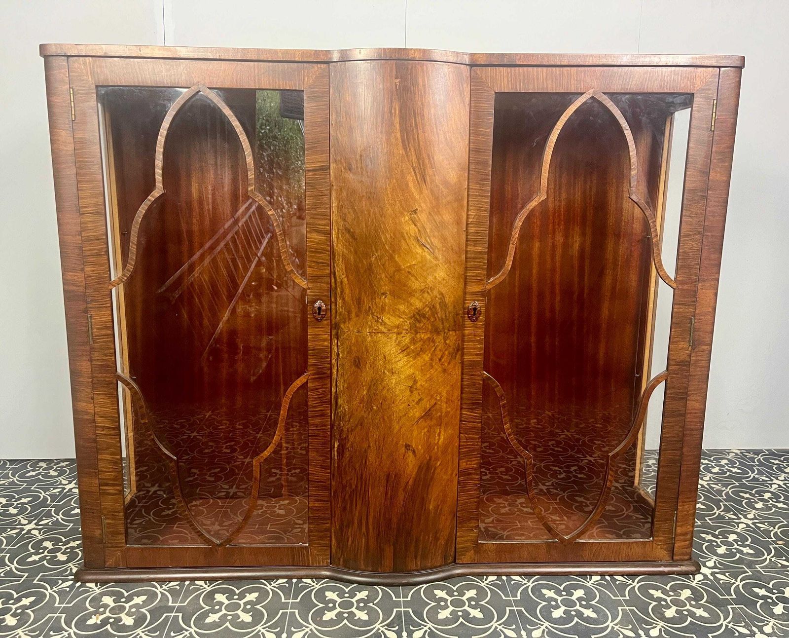 1930’s Walnut Art Deco Vintage Cocktail Cabinet
