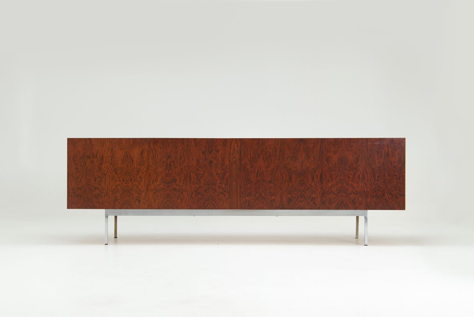 photo vinterior B40 Minimalist Sideboard In Rosewood   Dieter Waeckerlin