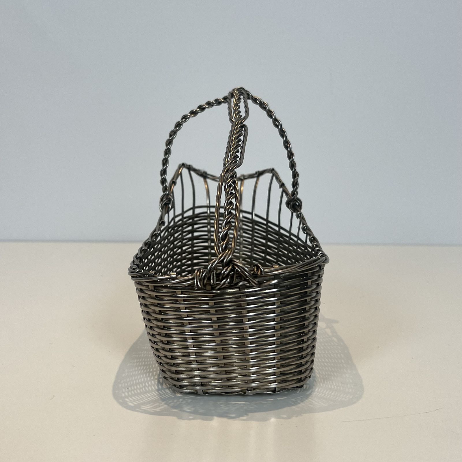 photo buy Decanter / Bottle Holder Made Of Silver Metal Wire