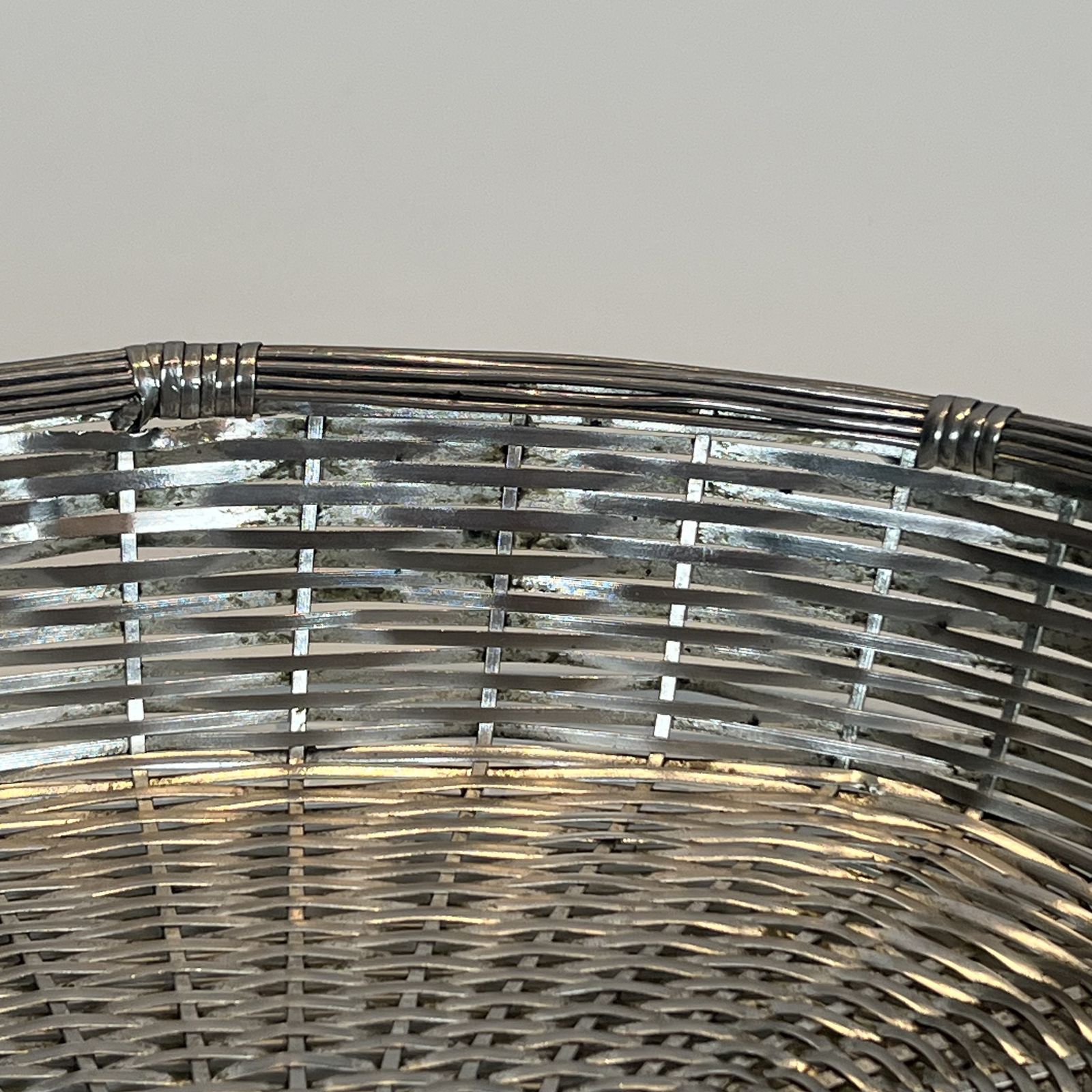 Basket / Trinket Tray Made Of Silver Metal Wire photo vintage
