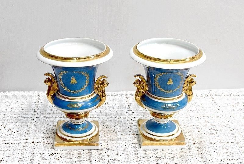 Pair Of Medici Vases In Sèvres Porcelain, 19th photo 722.03