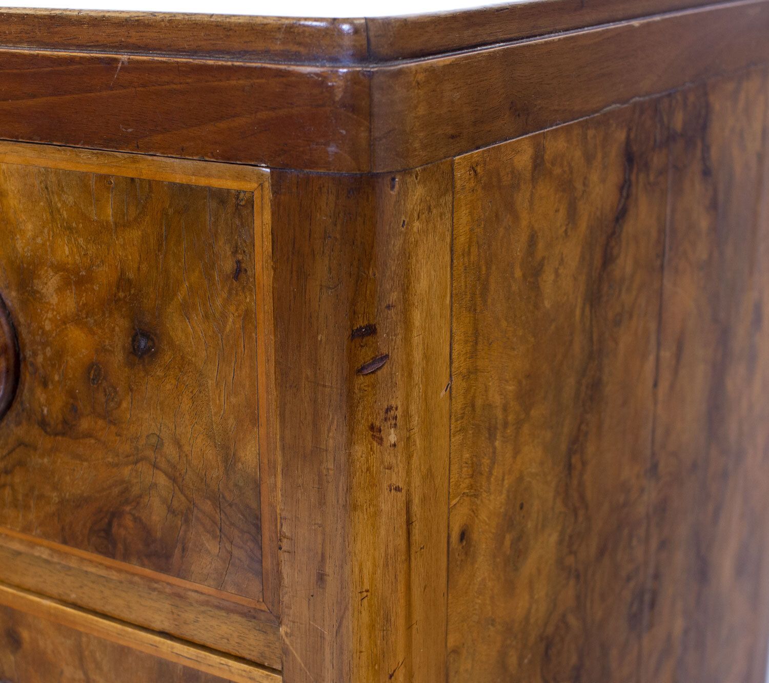 photo vintage Art Deco Burr Walnut Chest Of Drawers