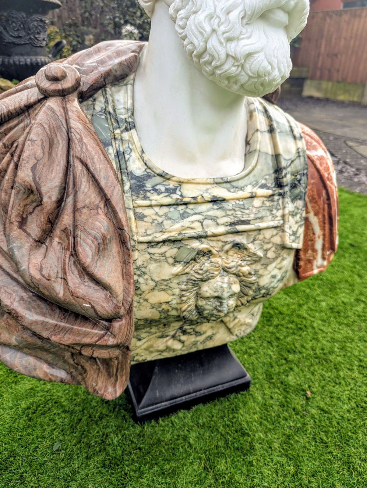 Garden Decor Incredible High Quality Marble Bust Emperor Hadrian 0273. photo
