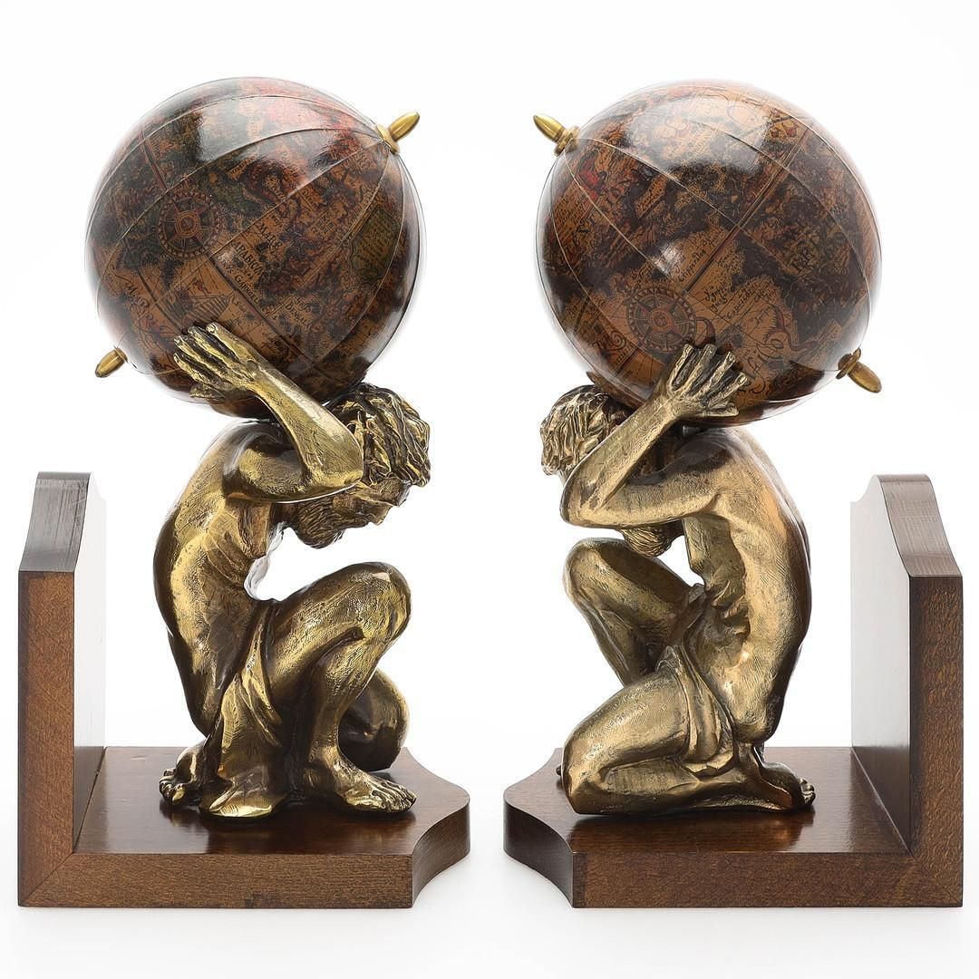 1637.0 Pair Of 20th Century Atlas Globe Bookends Bronze & Wood Figurine Of Book Holders photo