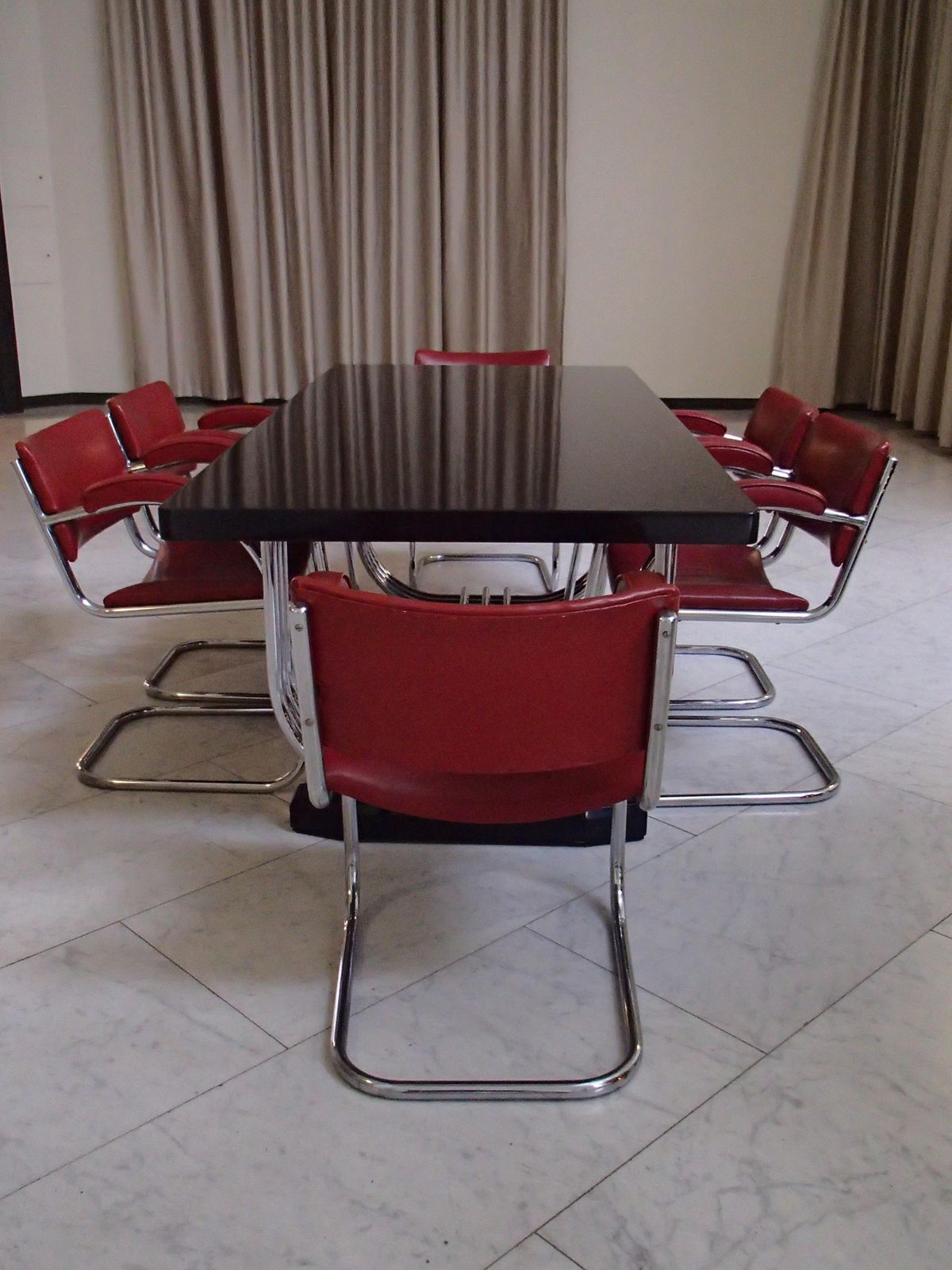 1930s Dining Room Set By Pel By Serge Chermayeff, Table And 6 Chairs photo vintage