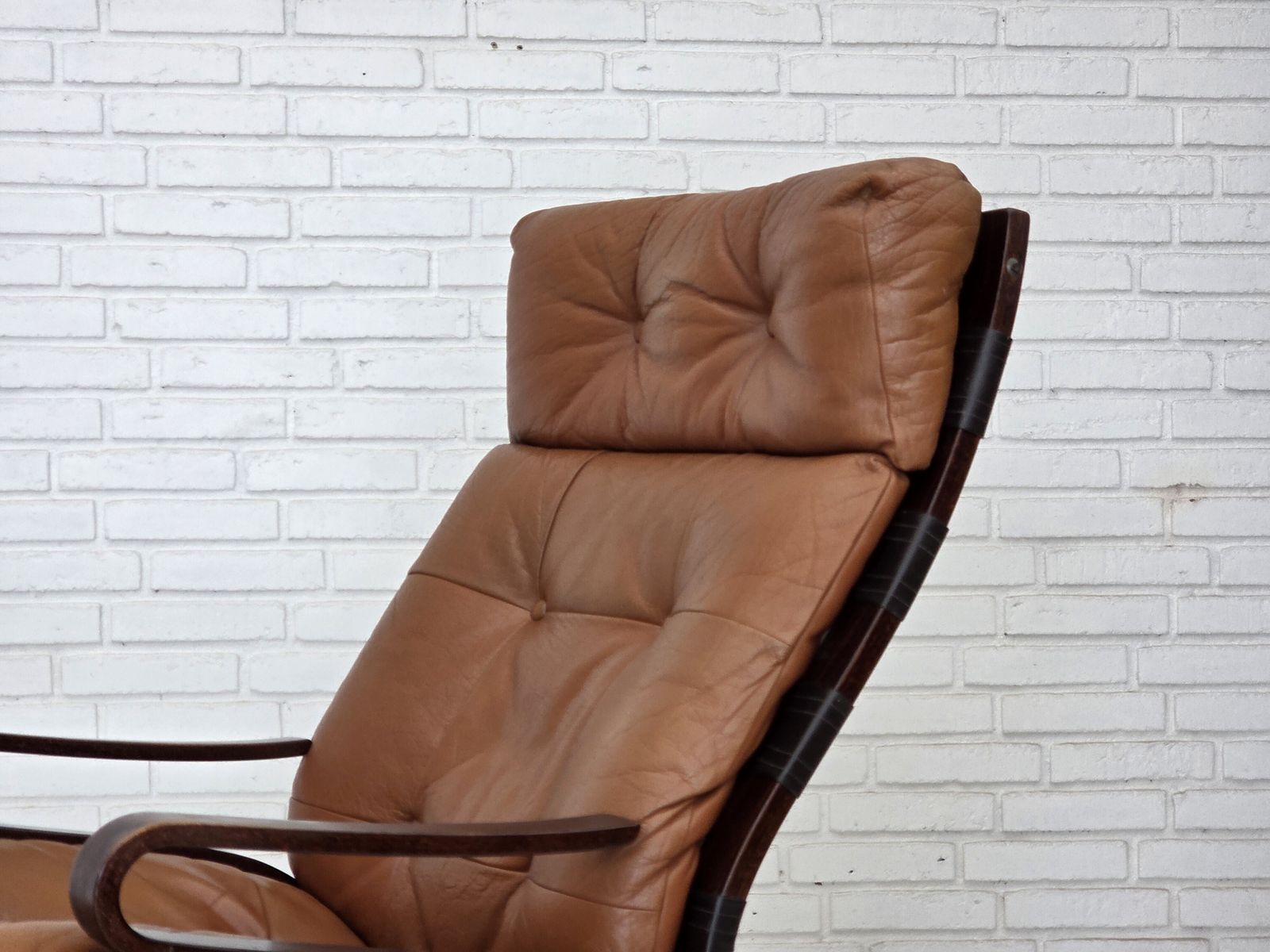 1970s, Norwegian Design By Else & Nordahl Solheim, Set Of 2 Chairs With Footstool, Model "Kengu". photo 2150.0