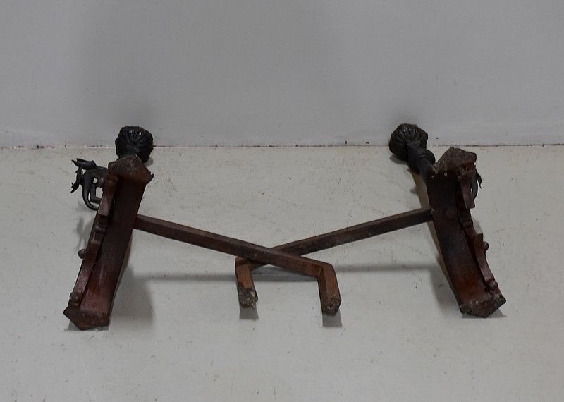 Home Fixtures Pair Of Andirons Castles 18th photo