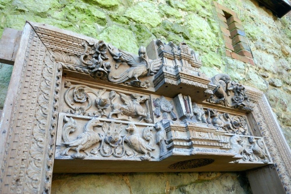 Early 19th Century Carved Teak Archway, Temple Doorway photo vinterior