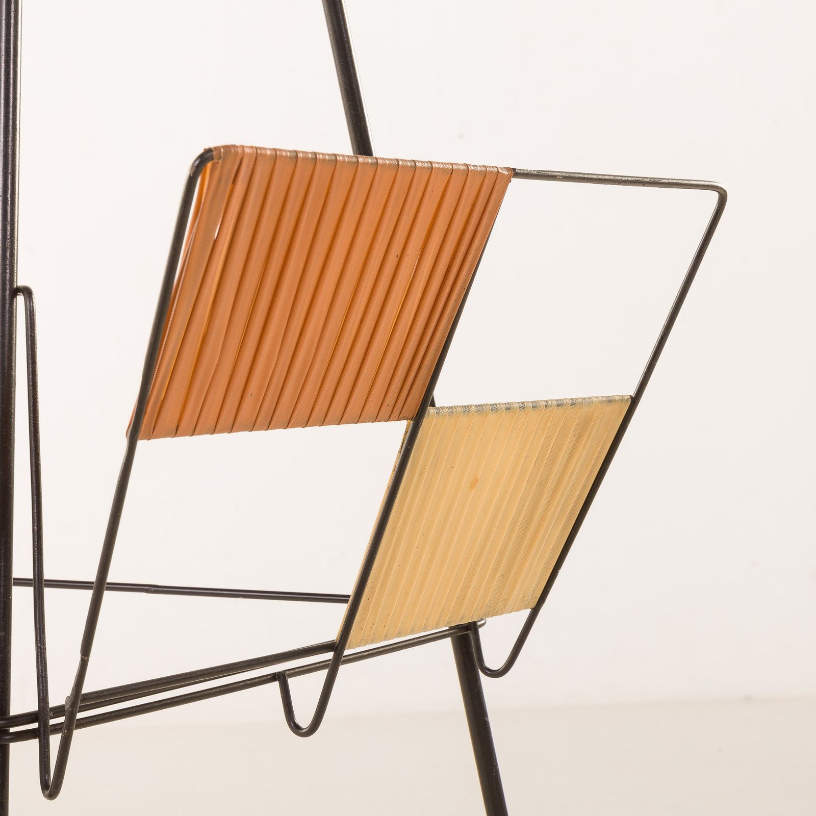 photo furniture Italian Mid Century Floor Lamp With A Newspaper Rack In Stilnovo Style, 1960s