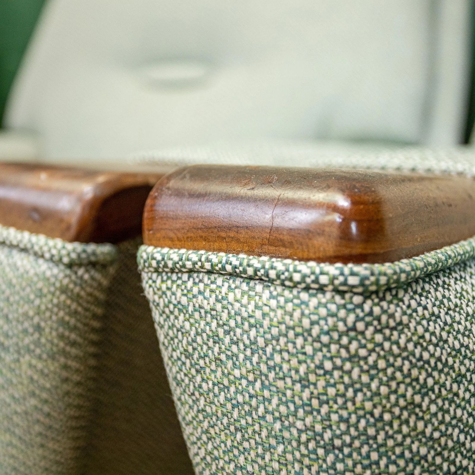 Pair Of Mid Century American Style Armchairs photo Furniture