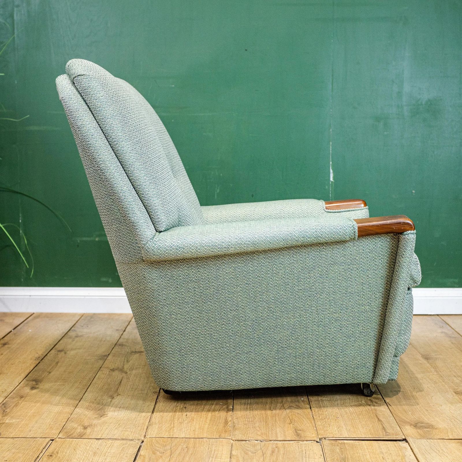 photo buy Pair Of Mid Century American Style Armchairs