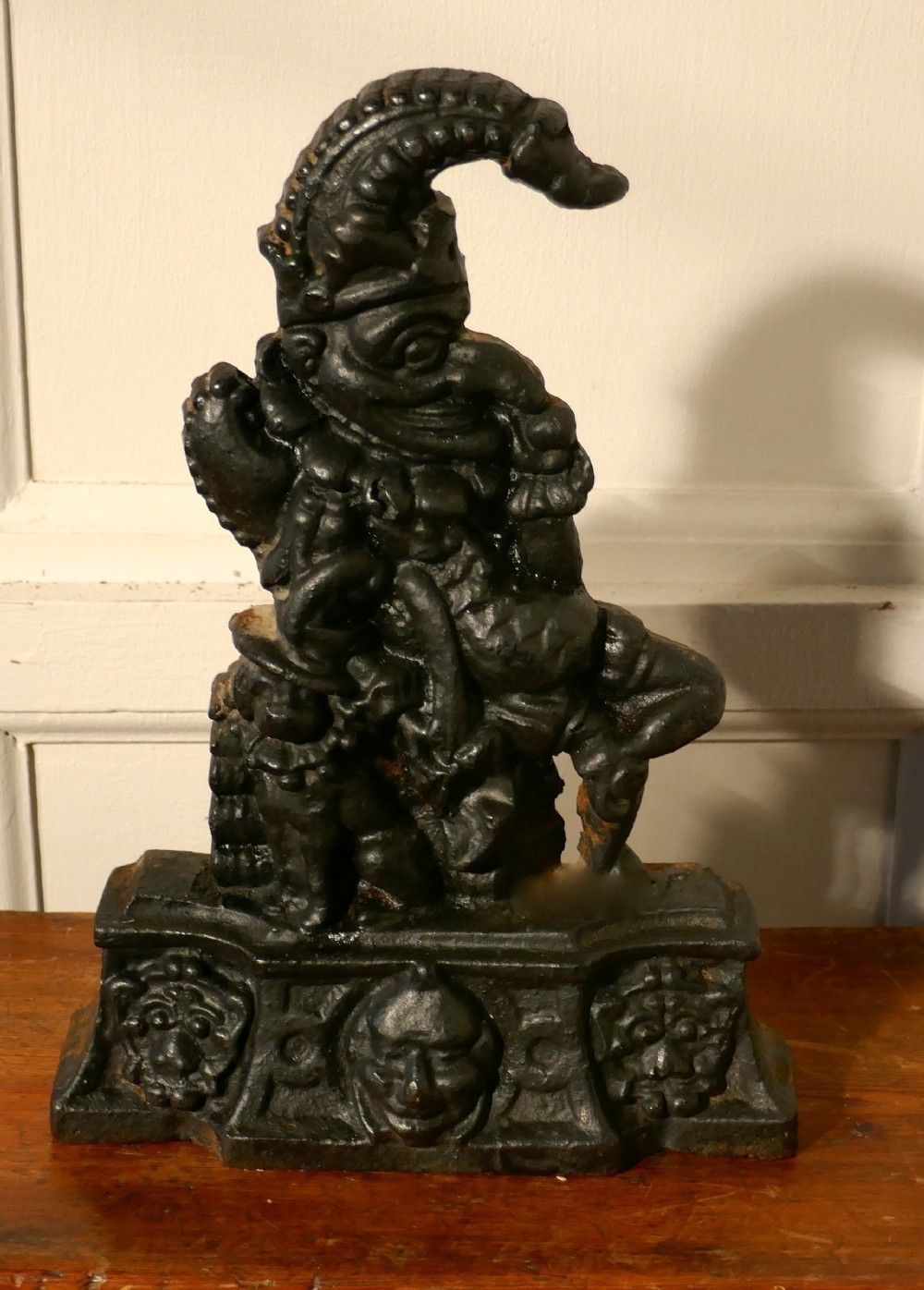 19th Century Cast Iron Mr Punch Door Stop photo for sale